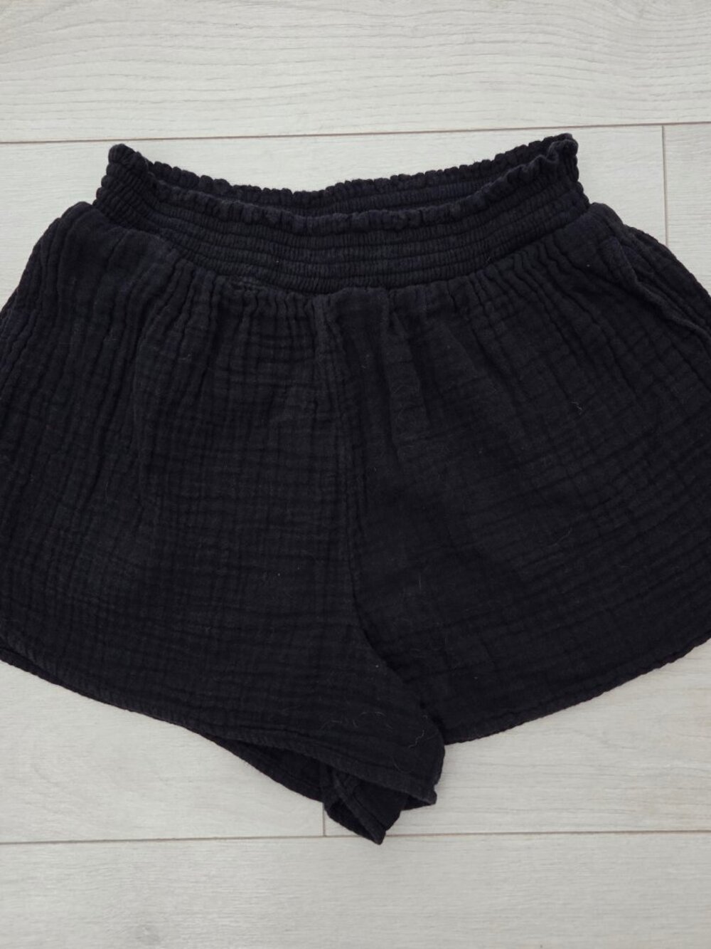 Aerie Shorts Juniors Small Black Pockets Elastic Waist Casual Beachy Womens